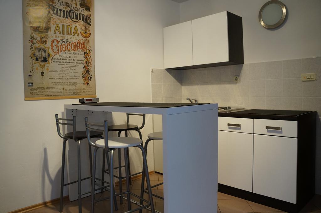 Studio Apartment Novi Novi Vinodolski Ruang foto