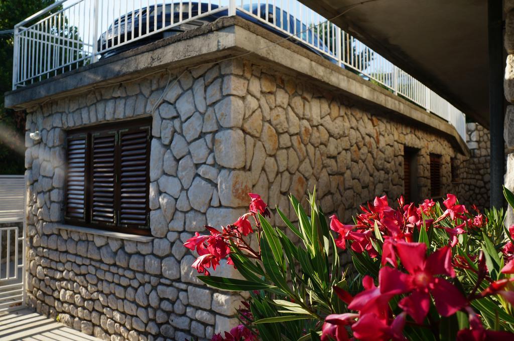 Studio Apartment Novi Novi Vinodolski Bagian luar foto